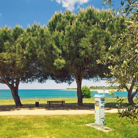 بيت للعطل Holiday Camping Park Umag.2 *