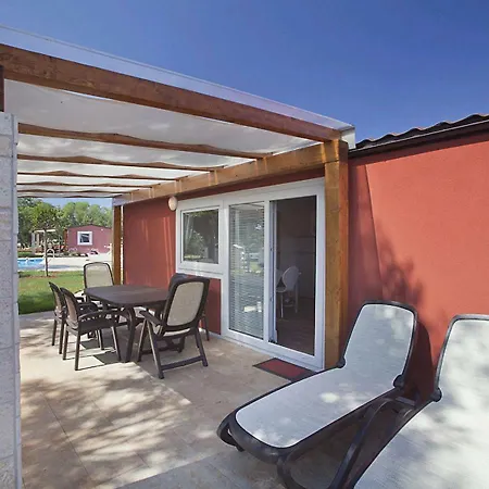 بيت للعطل Holiday Camping Park Umag.2 *